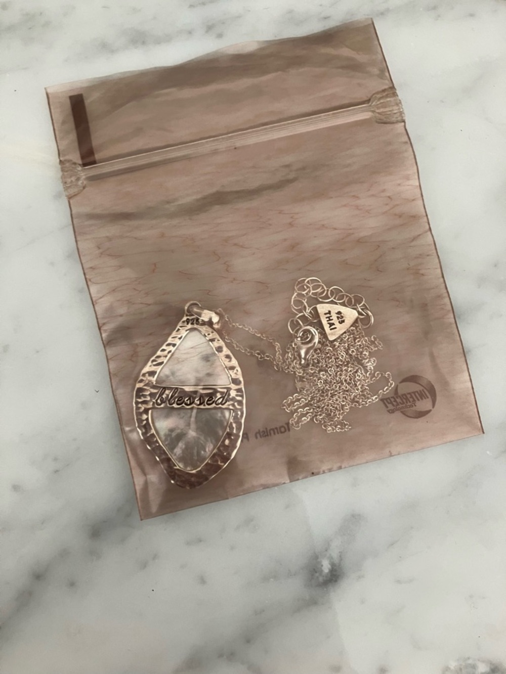 Free Gift - Silver Mother-of-Pearl Teardrop Pendant Necklace - Picture 5 of 5